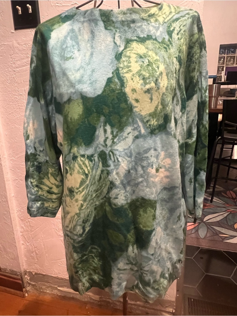 Talbots Blue, Green and Cream Floral Long Sleeve Sweater cashmere